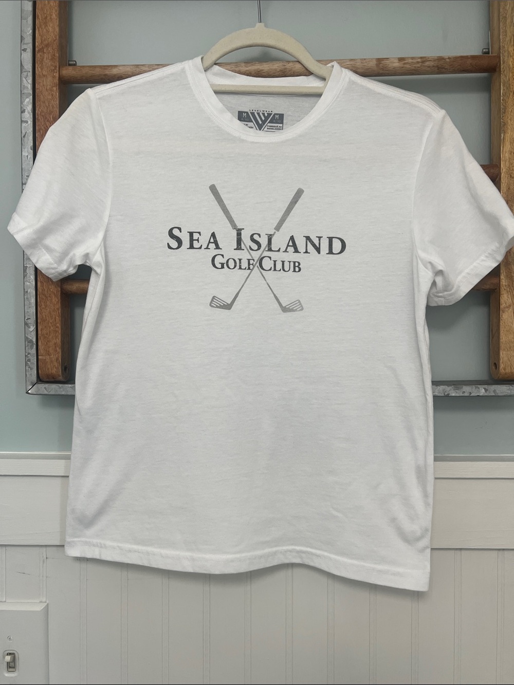 Sea Island Golf club white T-shirt youth medium(8-10)